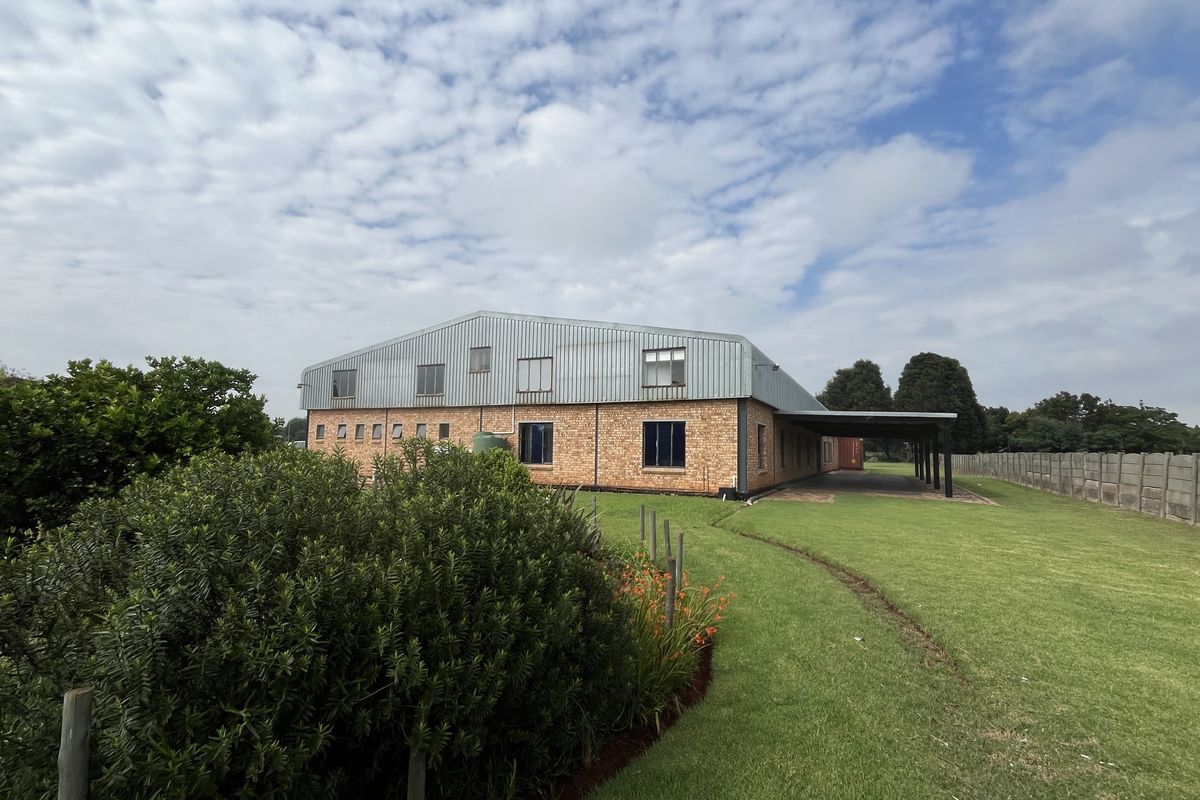 Freehold For Sale In Benoni - Photo 2