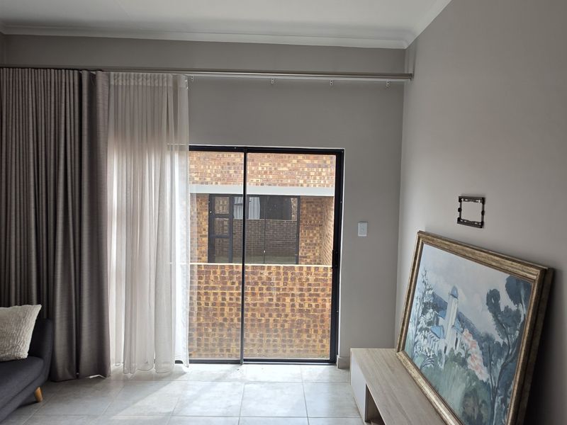 Discover your dream home in this striking 3-bedroom residence situated in a desirable new developmen - Photo 10