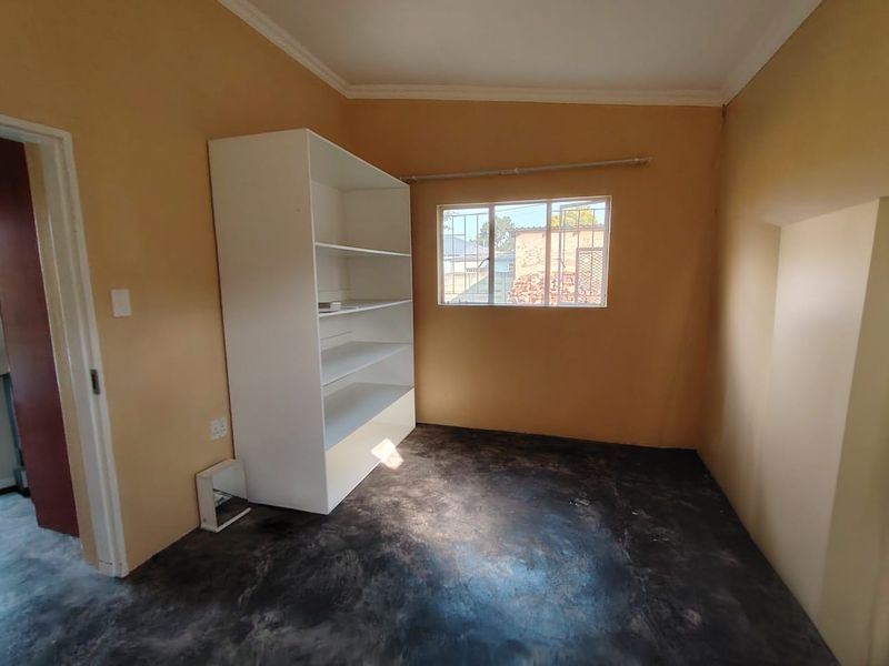 COMFORT MEETS TRANQUILITY – 1-BEDROOM SPACIOUS GARDEN COTTAGE TO LET - Photo 5