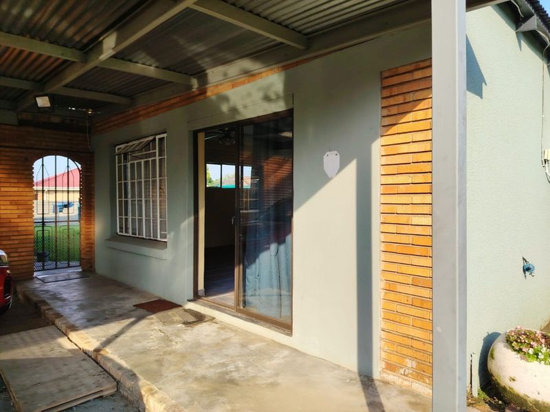 COMFORT MEETS TRANQUILITY – 1-BEDROOM SPACIOUS GARDEN COTTAGE TO LET - Photo 1
