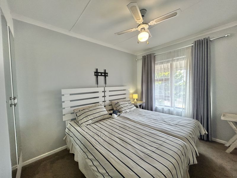 Townhouse with sea view -prime location - Photo 8