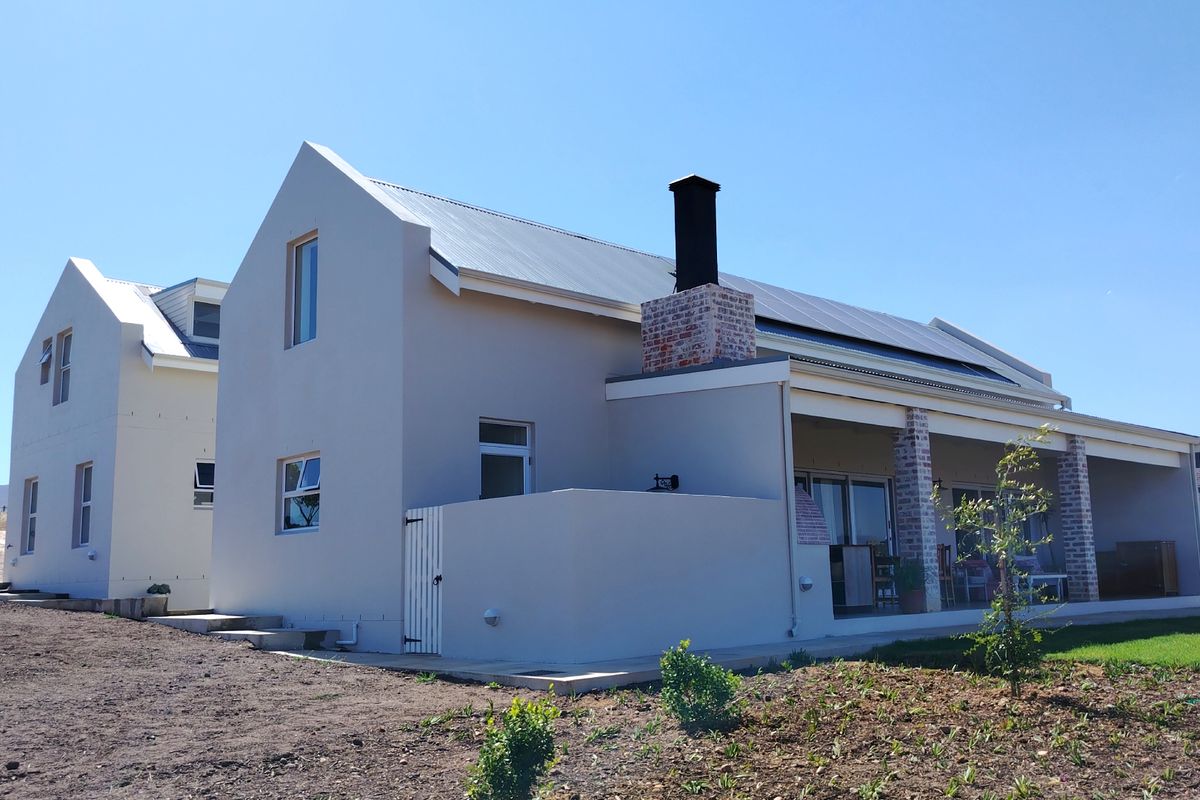 Refined Country Living in a Modern Maremmana Estate Home - Photo 2