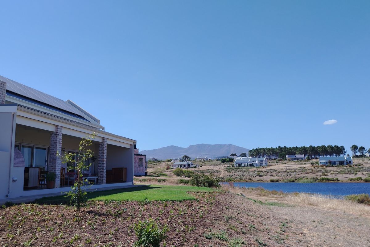 Refined Country Living in a Modern Maremmana Estate Home - Photo 5