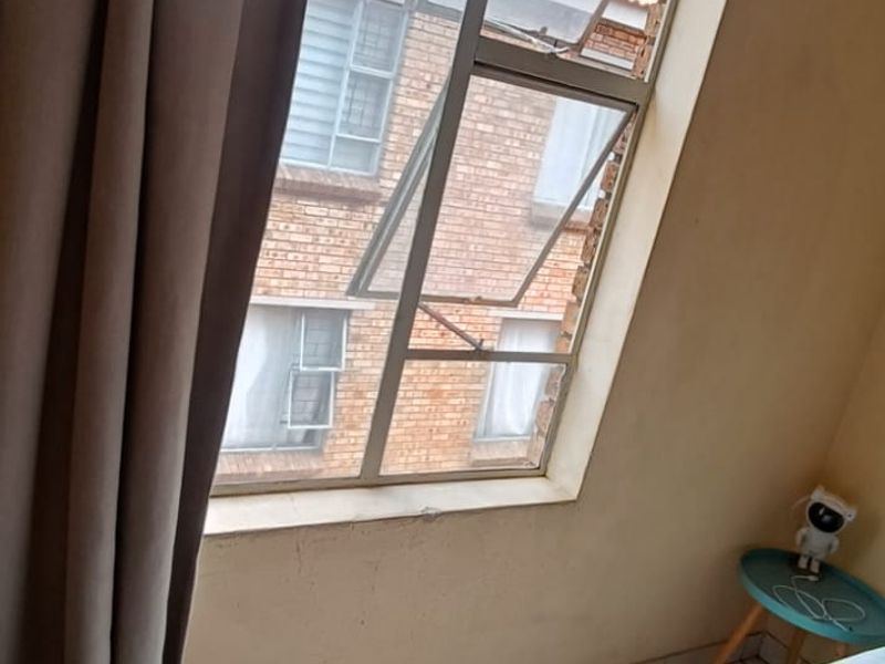 Secure, Functional & Effortlessly Livable - Photo 9