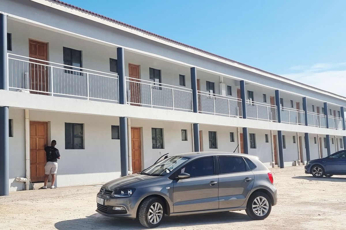 Bachelor Room To Rent - Photo 2