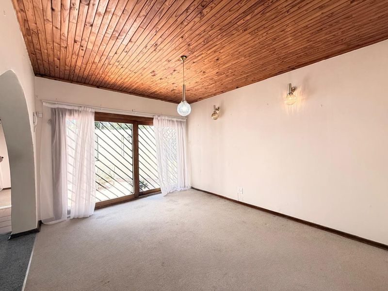 3 Bedroom Drakensberg Aviary hill Property - Photo 6