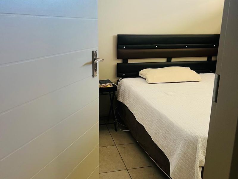 Apartment Block Rental Monthly In Centurion - Photo 6