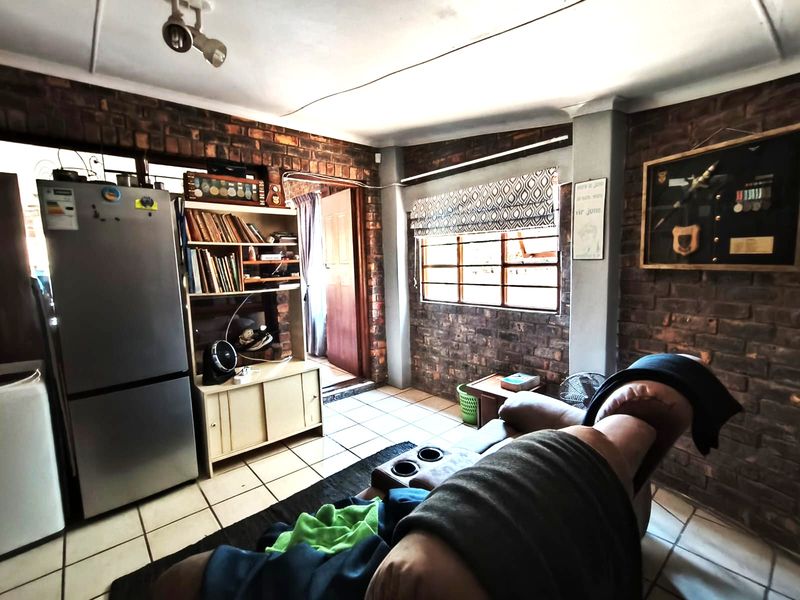 Low-Maintenance Face Brick Home | Prime Location - Photo 8