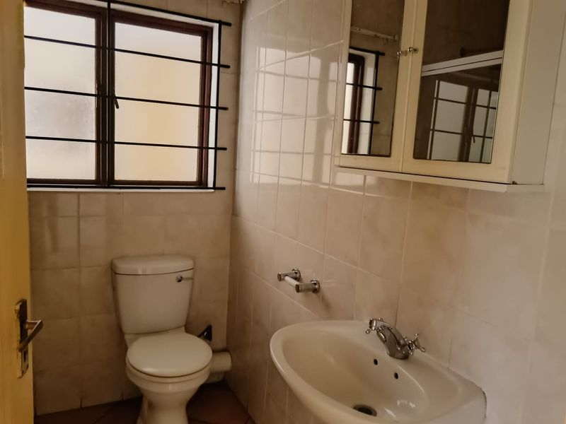 2 Bedroom Apartment to rent in Kenleaf - Photo 10