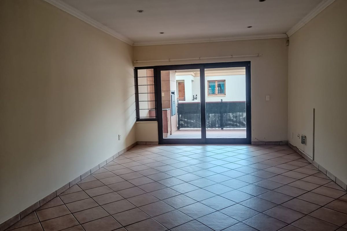2 Bedroom Apartment to rent in Kenleaf - Photo 5