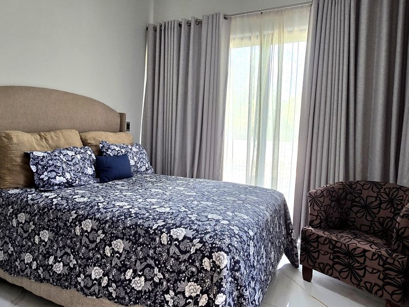 Executive Home in Wigwam Estate for Sale - Photo 9