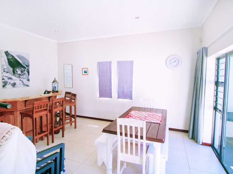 Charming 4-bed house in St Francis Bay Village - Photo 9