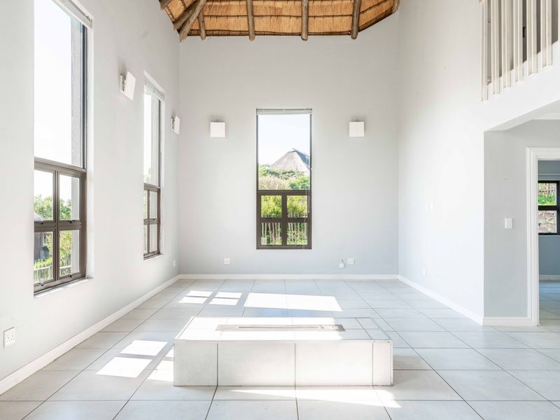 Eagle Rock Estate with Views and no Transfer Duty - Photo 10