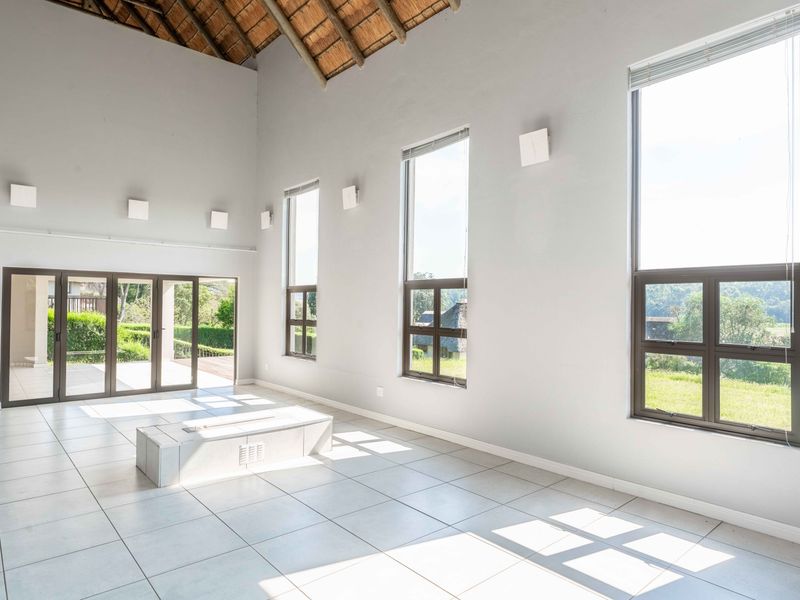 Eagle Rock Estate with Views and no Transfer Duty - Photo 3