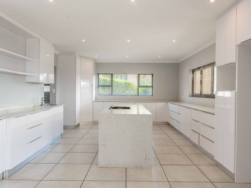 Eagle Rock Estate with Views and no Transfer Duty - Photo 8