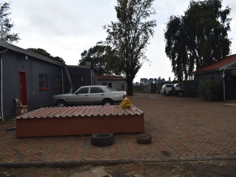 Large plot for sale in Mapleton!!! - Photo 3