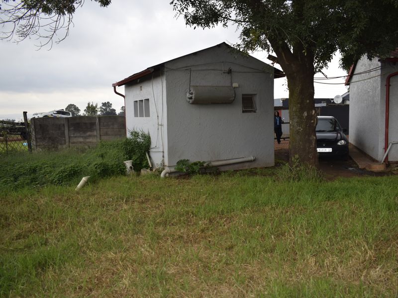 Large plot for sale in Mapleton!!! - Photo 9