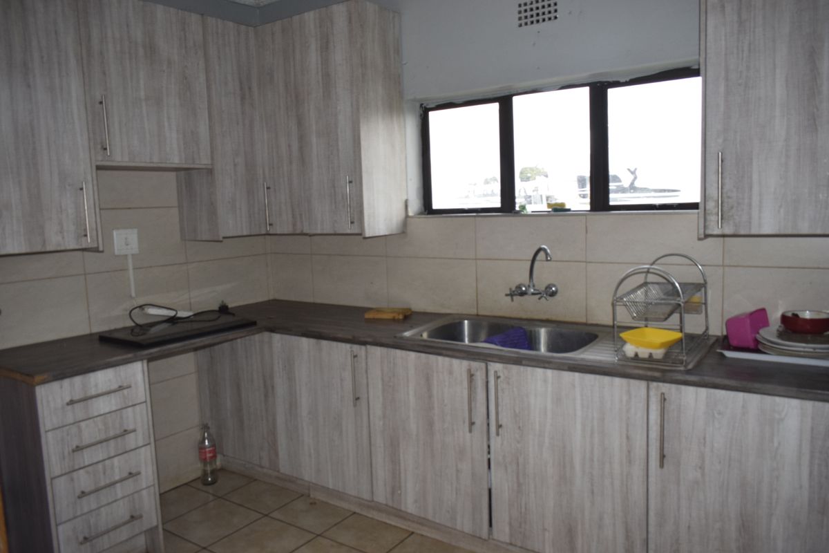 Large plot for sale in Mapleton!!! - Photo 2