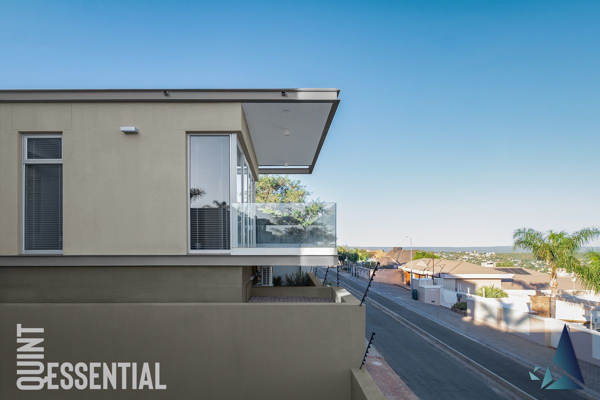 KLEIN WINDHOEK - 8,400,000 - Photo 2