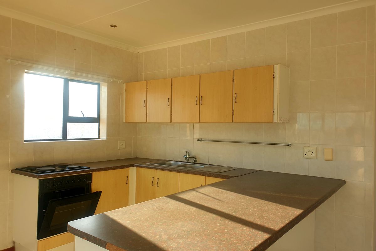 Move-In Ready Apartment in Peaceful Dana Bay Conservancy to rent - Photo 3