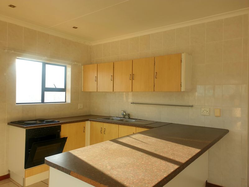 Move-In Ready Apartment in Peaceful Dana Bay Conservancy to rent - Photo 3