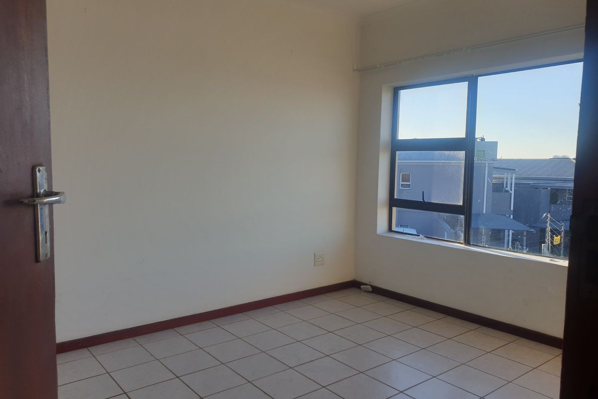 Move-In Ready Apartment in Peaceful Dana Bay Conservancy to rent - Photo 4