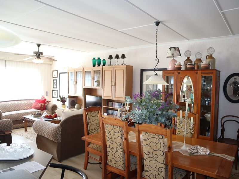 Boundless Space in this versatile double-story - Photo 7