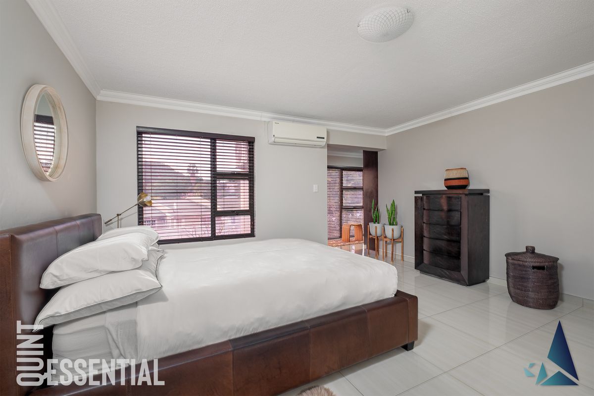 KLEIN WINDHOEK TOWNHOUSE - 28,000/m (Excl.W&E) - Photo 5