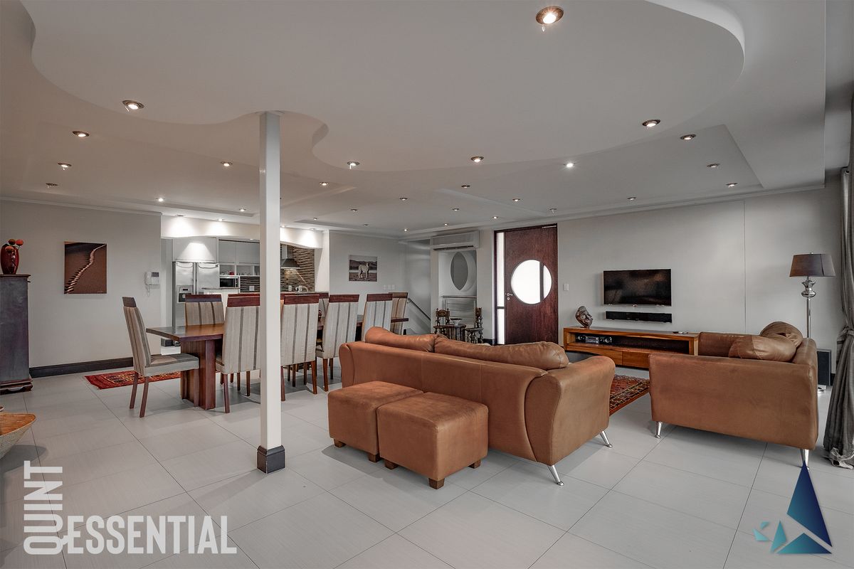 Windhoek Central - 4,280,000 - Photo 2