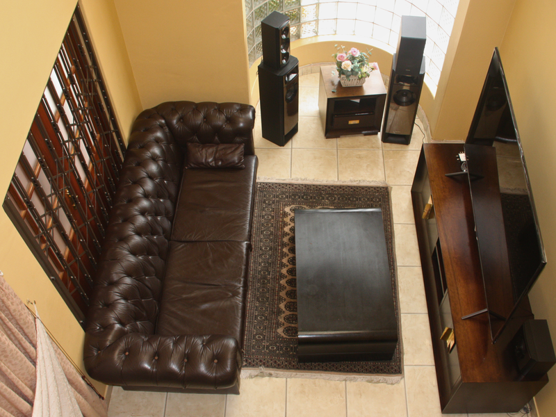 Stunning 5 Bed Family Home With A Blend Of Style And Functionality - Photo 10