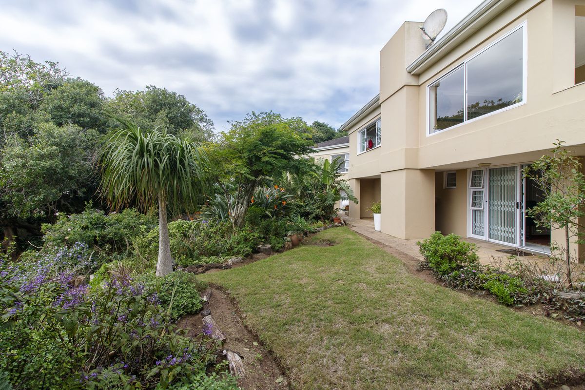 Experience Tranquil Living in this Serene Oasis in Port Alfred - Photo 3