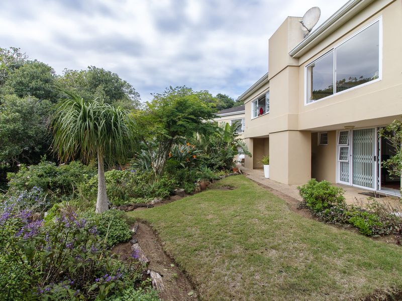 Experience Tranquil Living in this Serene Oasis in Port Alfred - Photo 3