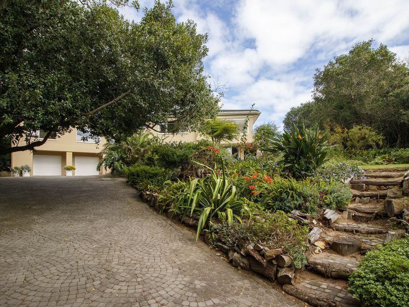 Experience Tranquil Living in this Serene Oasis in Port Alfred - Photo 4