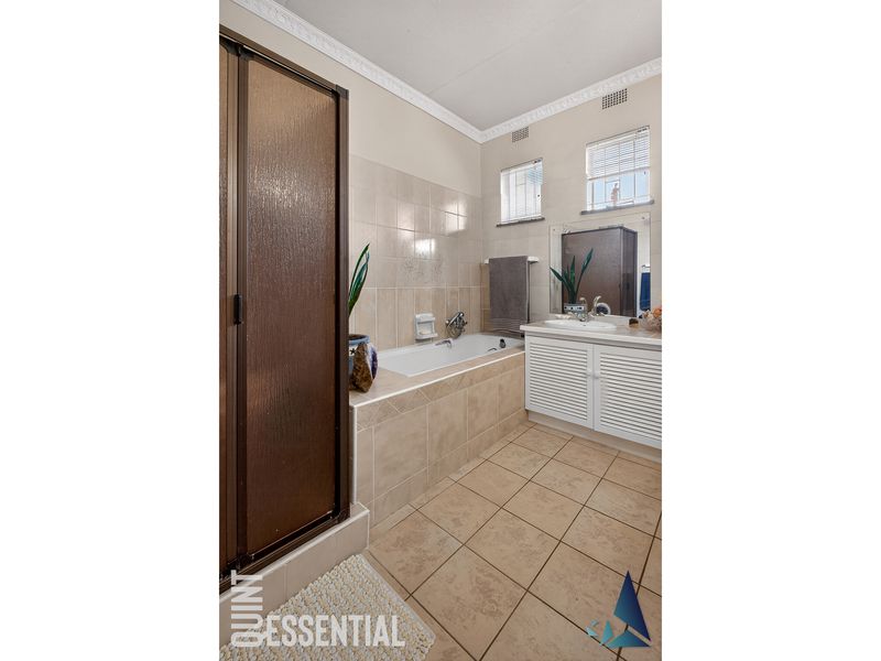 WINDHOEK WEST - 3,750,000 - Photo 9