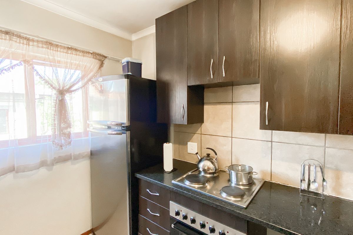 Stylish First‐Floor Unit in Starling on Eleventh - Photo 2