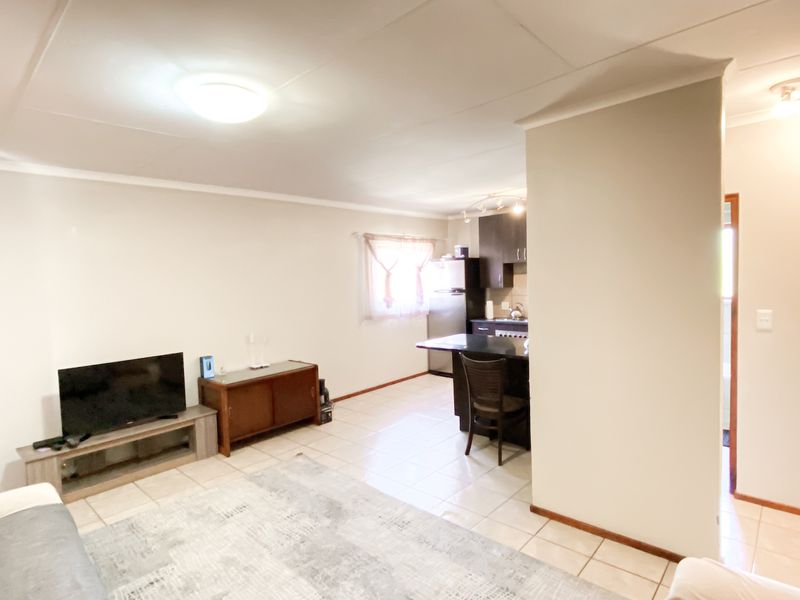 Stylish First‐Floor Unit in Starling on Eleventh - Photo 6