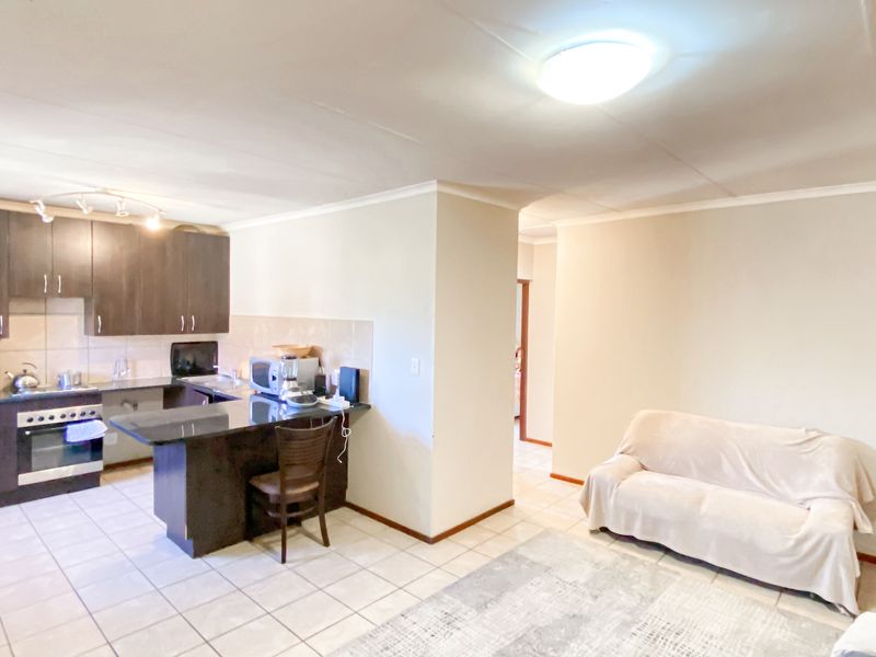Stylish First‐Floor Unit in Starling on Eleventh - Photo 4