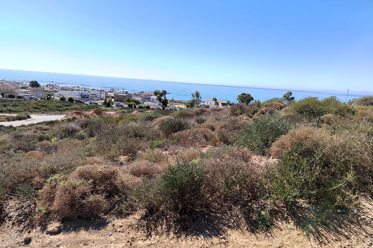 337m2 vacant land in Steenbergs Cove, St Helena Bay - the perfect spot to build your dream home - Photo 2