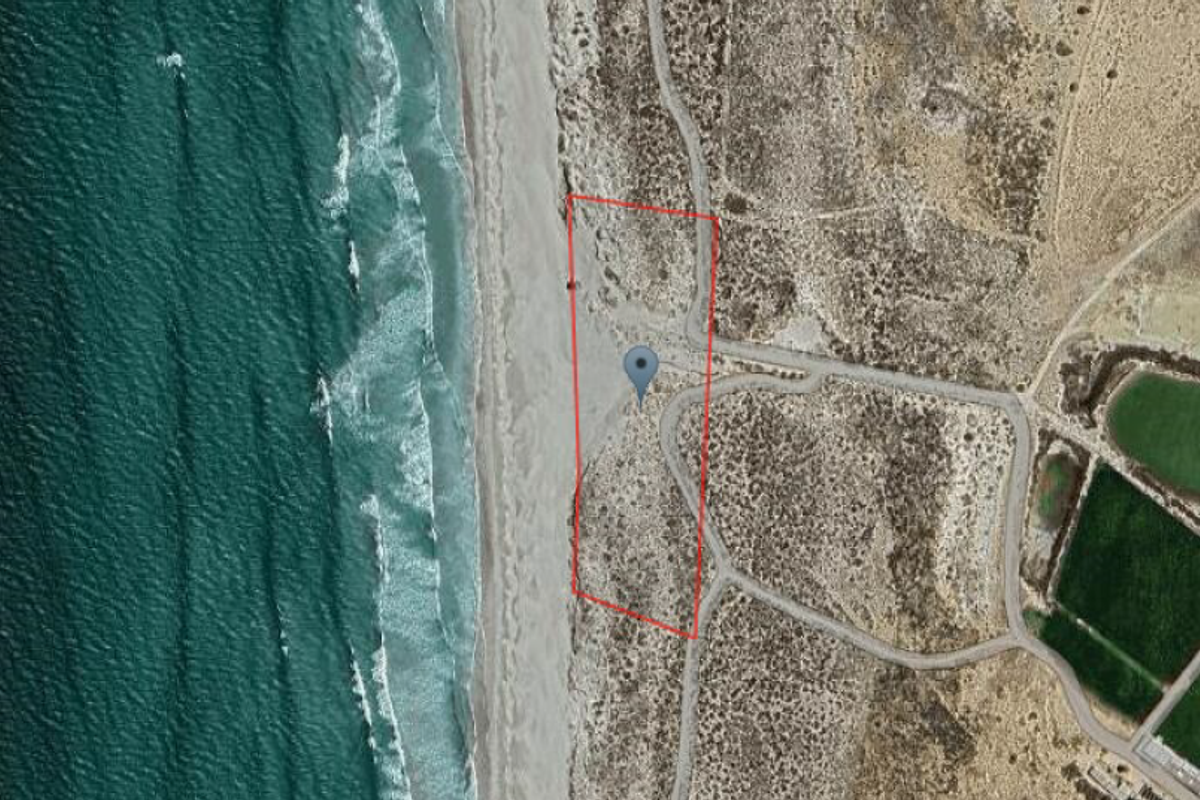 Rare opportunity to own 1.78ha Beach Front land, offering endless possibilities for development. - Photo 3