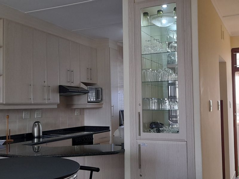 Ocean Front Furnished Apartment - Photo 9