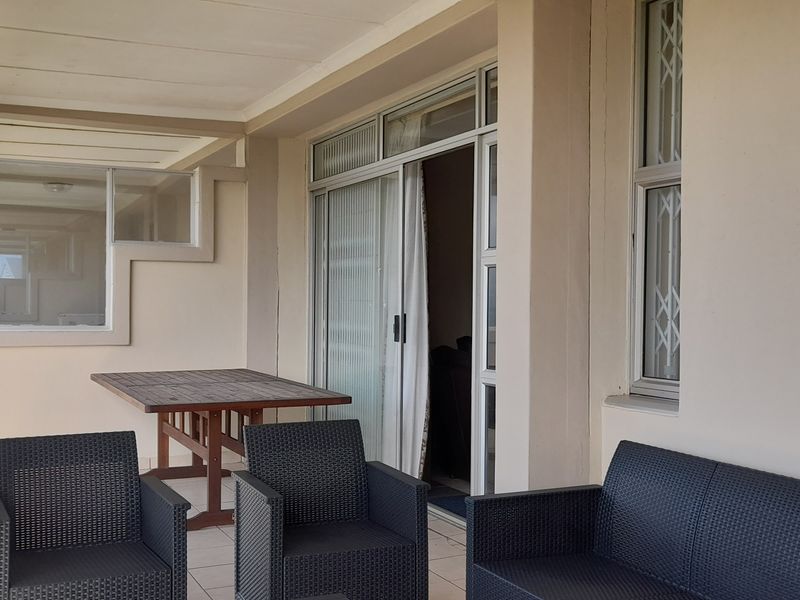 Ocean Front Furnished Apartment - Photo 6