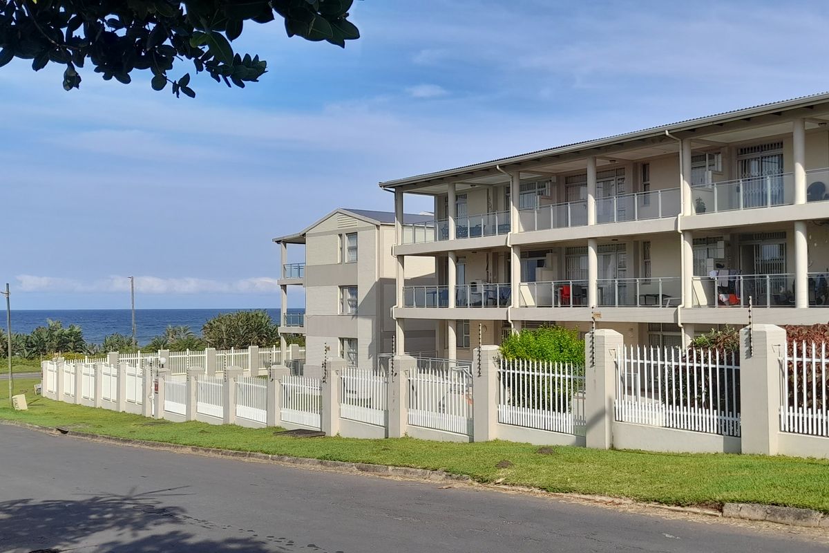 Ocean Front Furnished Apartment - Photo 2