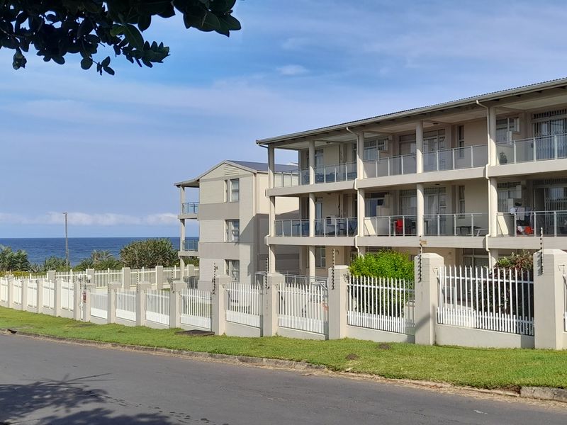 Ocean Front Furnished Apartment - Photo 2