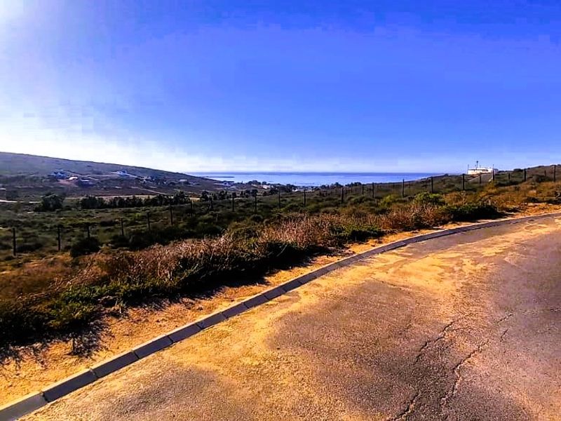 429m2 Plot on the West Coast in St Helena Bay @ R399 000 is not to be scorned!! - Photo 3