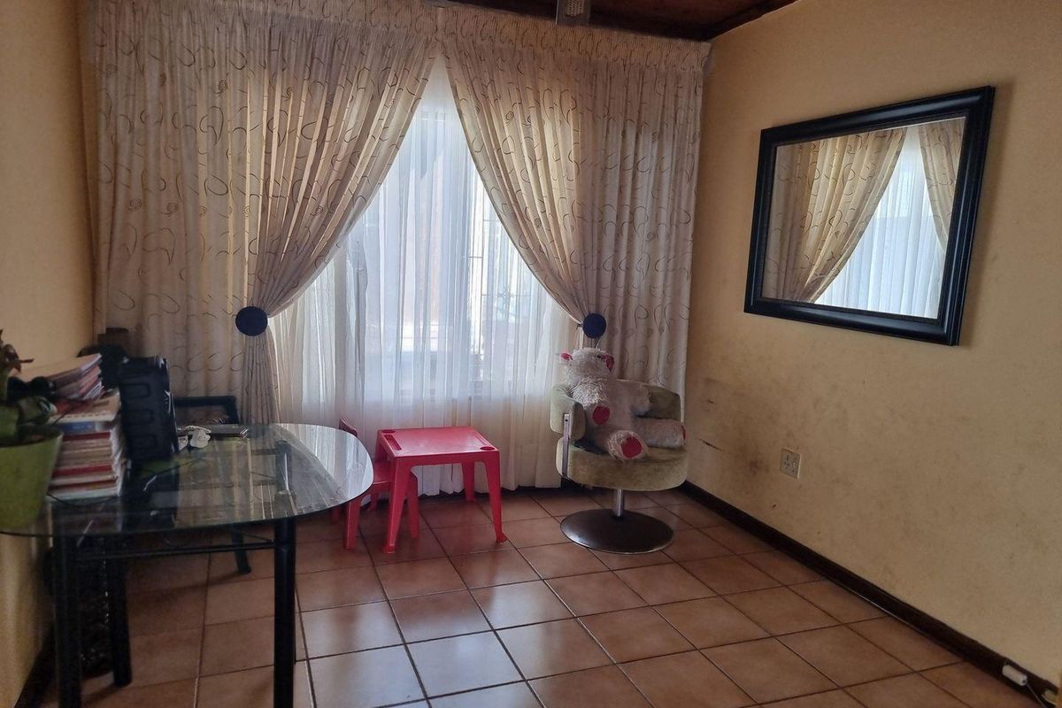 House for Sale - Photo 5