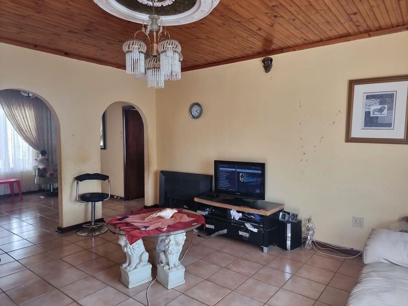 House for Sale - Photo 3