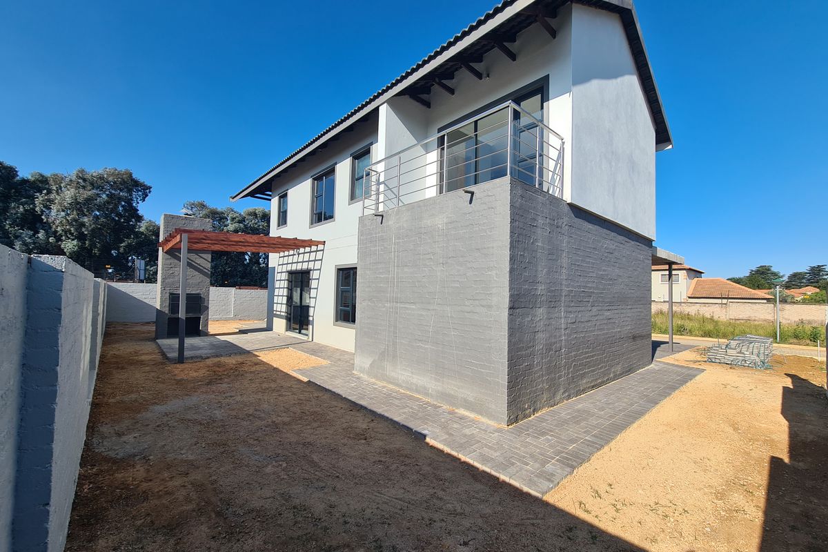 Brand New Development!!! - Photo 4