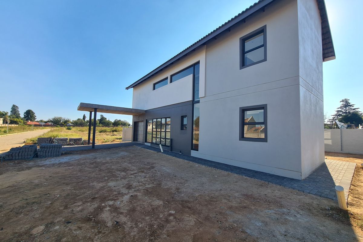 Brand New Development!!! - Photo 5