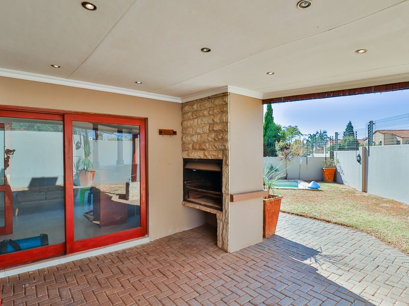 Stunning family home, perfect for entertaining! - Photo 9