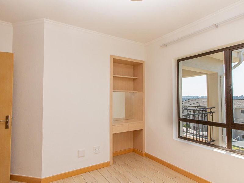 Perfection at a pretty price - Photo 9